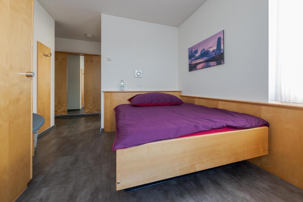 Hotel Rynach Reinach  Bagian luar foto