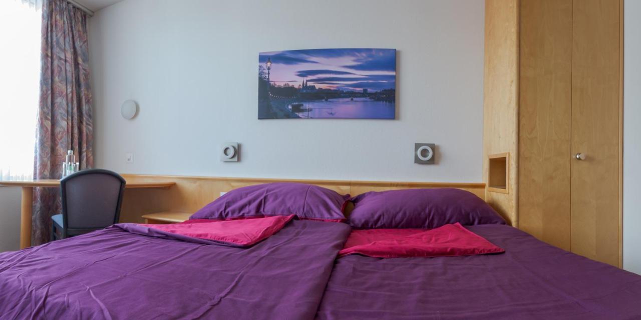 Hotel Rynach Reinach  Bagian luar foto